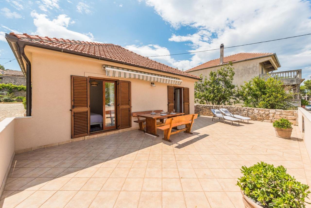 Marica Villa Tkon Bagian luar foto