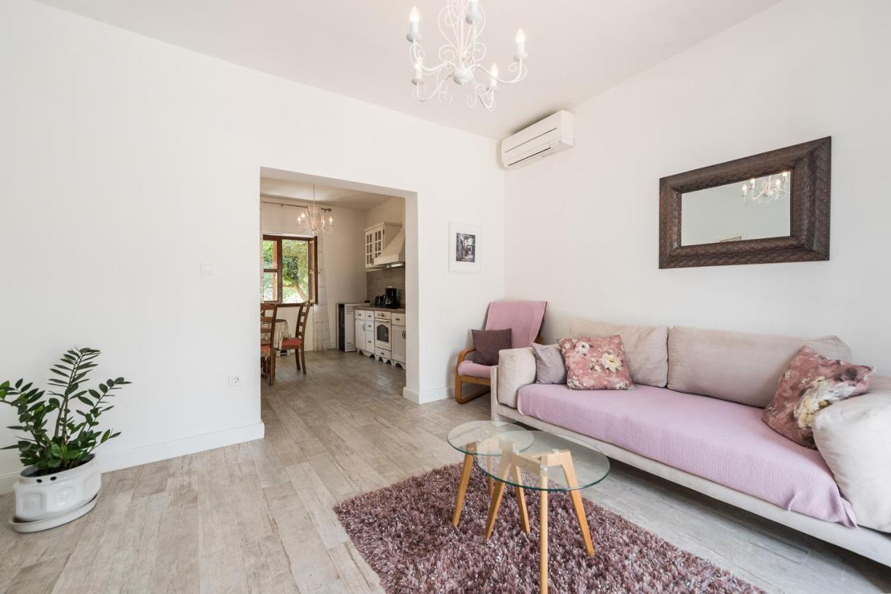Marica Villa Tkon Bagian luar foto